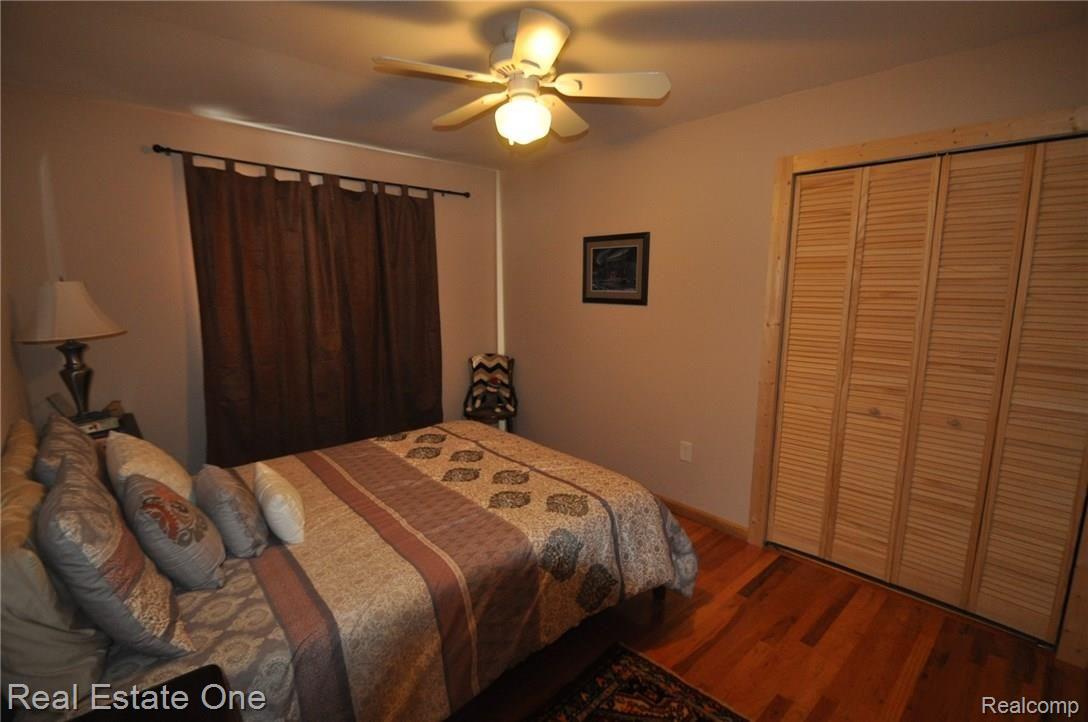 3833 Rochester Road Leonard, MI 48367 - Photo 18 of 30 18.JPG