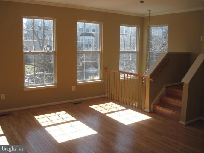 14856 Bolton Road Centreville, VA 20121 - Photo 9 of 30 Living Room #2