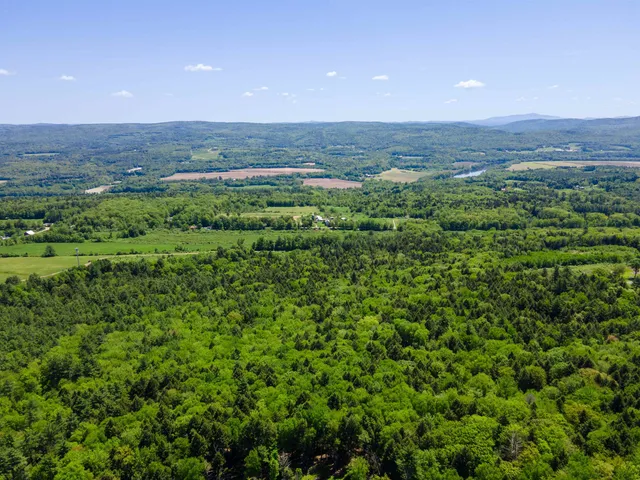 $850,000 | 0 Pine Banks Road, Putney, VT 05346