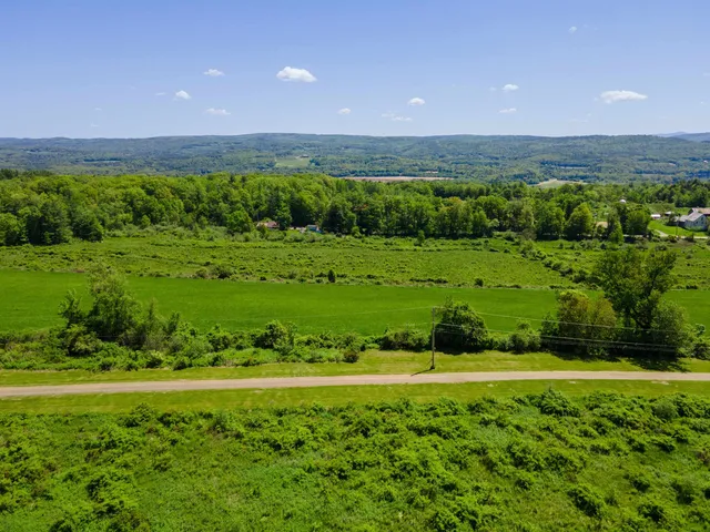 $850,000 | 0 Pine Banks Road, Putney, VT 05346