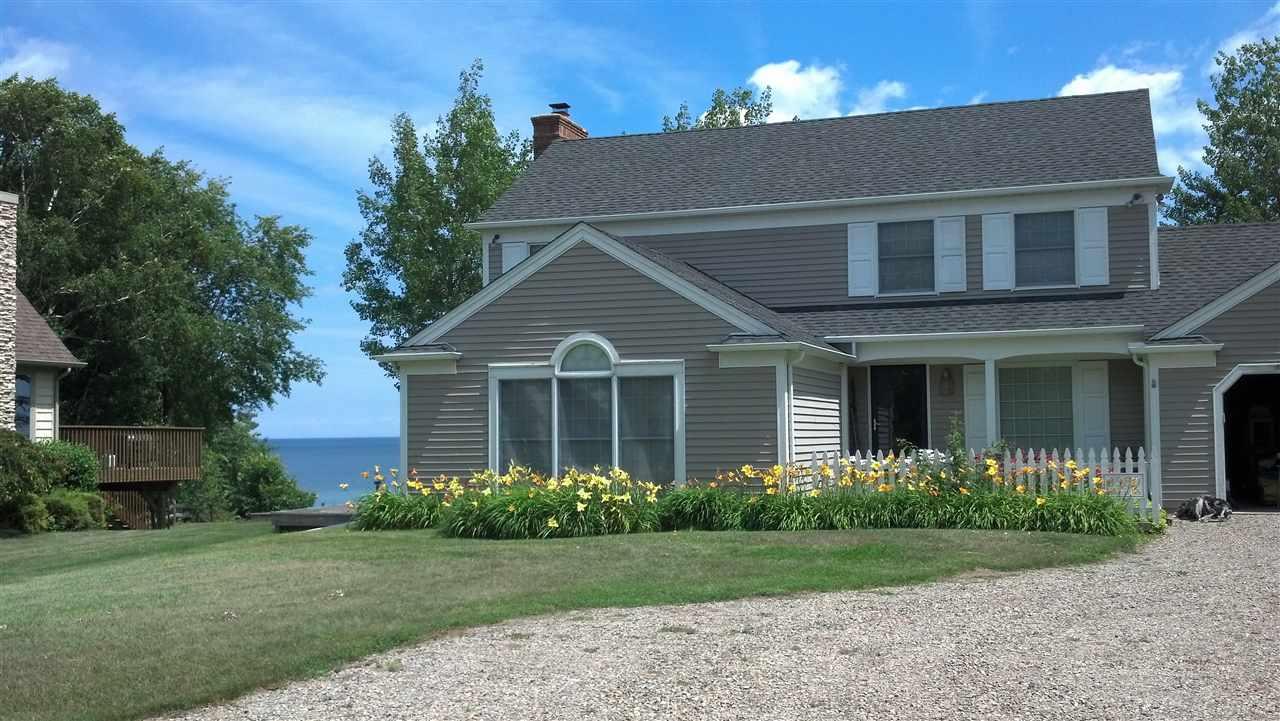 6580 Lakeshore Road Palms, MI 48465 - Photo 2 of 33 31317839-1.JPG
