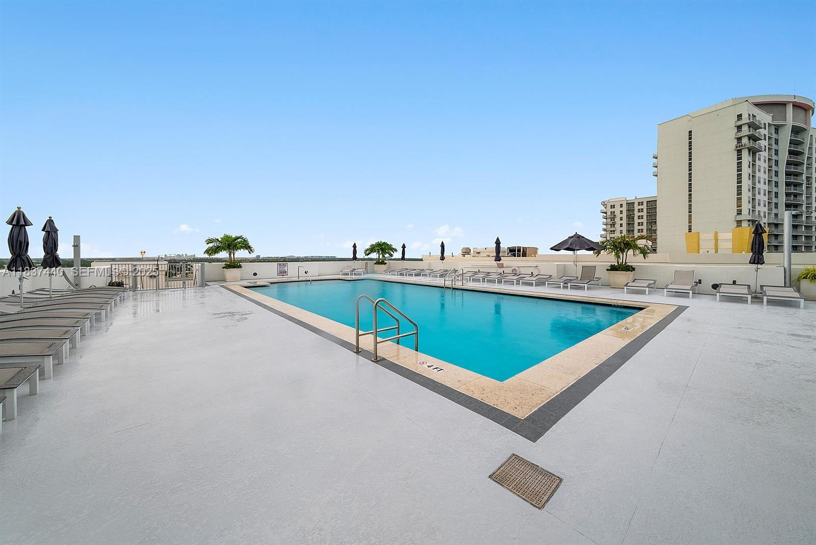 Royal Poinciana Hollywood, FL 33020 - Photo 27 of 30