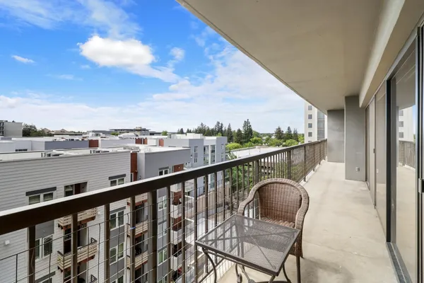 $530,000 | 500 N Street, Unit 1007, Sacramento, CA 95814