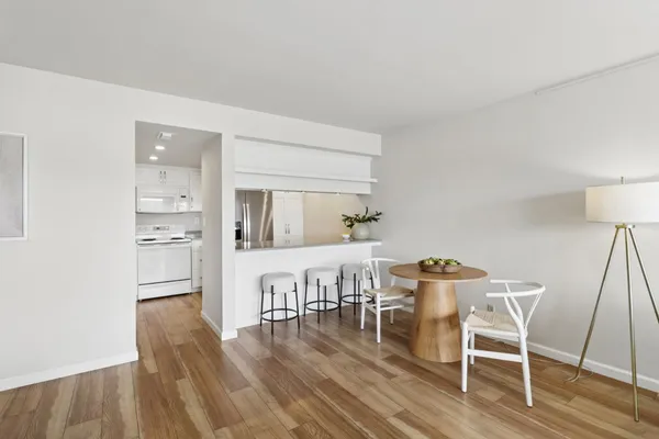 $530,000 | 500 N Street, Unit 1007, Sacramento, CA 95814