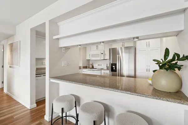 $530,000 | 500 N Street, Unit 1007, Sacramento, CA 95814