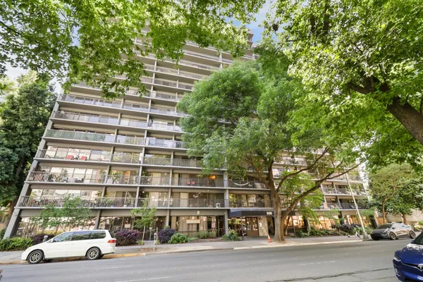 $530,000 | 500 N Street, Unit 1007, Sacramento, CA 95814