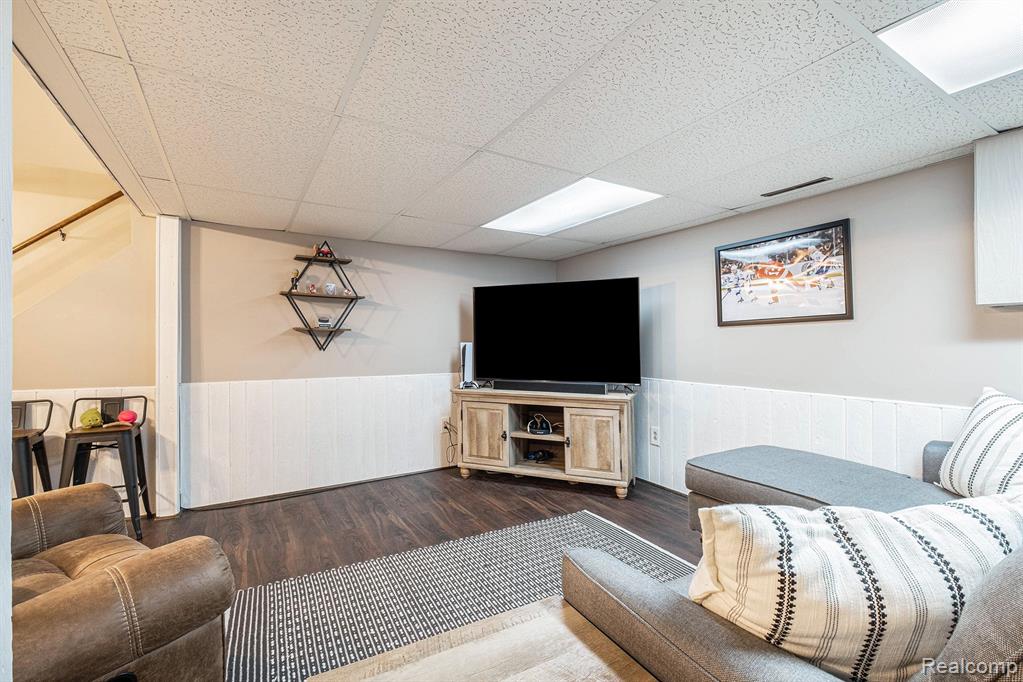 11410 Foley Road Fenton, MI 48430 - Photo 26 of 32 Gallery Image 26