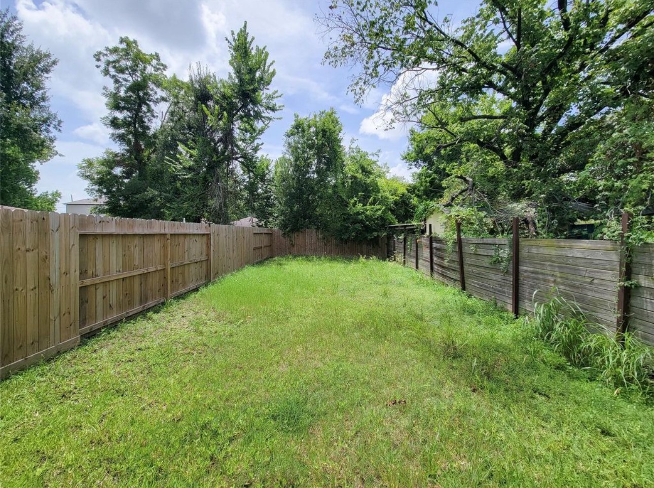 7813 Hirsch Road, Unit B Houston, TX 77016 - Photo 35 of 37 Gallery Image 35