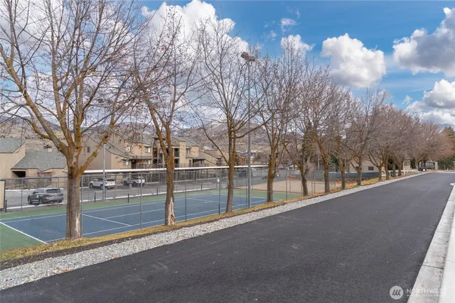 $799,900 | 103 North Park Street, Unit 332, Chelan, WA 98816