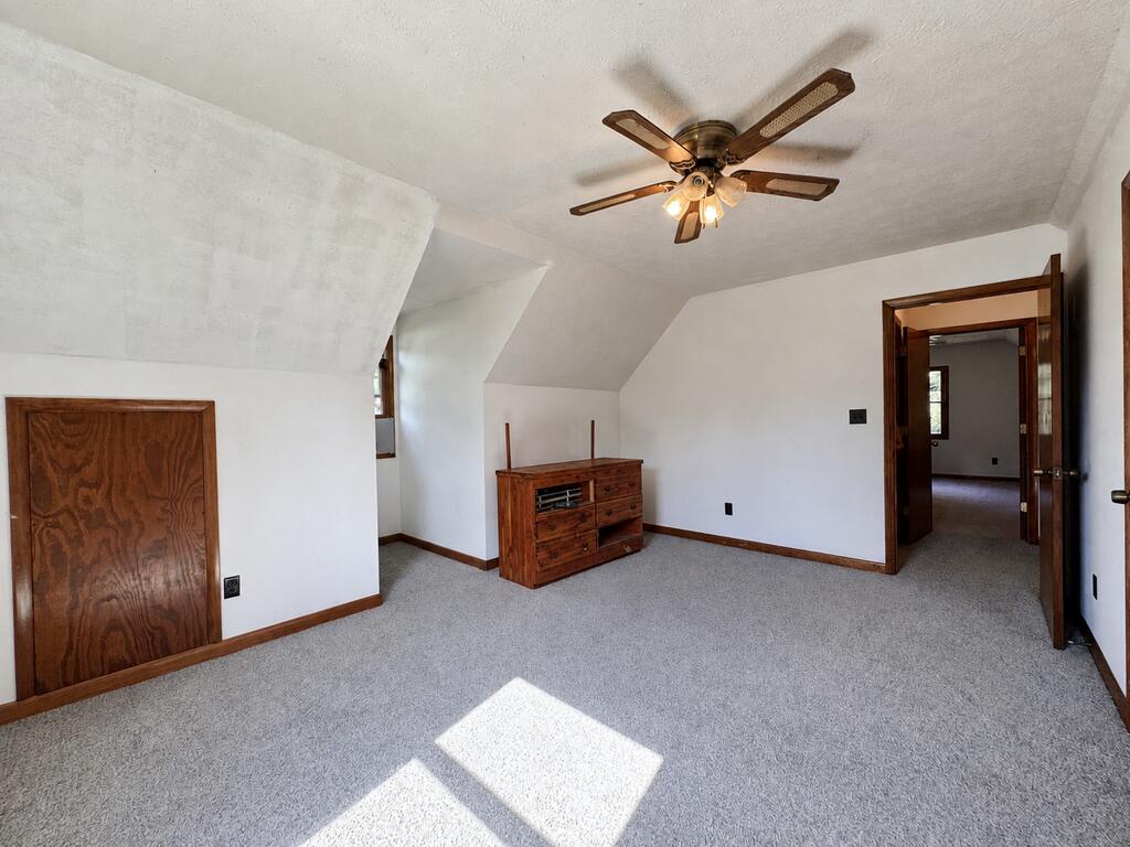 793 Hatcher Road Jumping Branch, WV 25969 - Photo 27 of 31 Gallery Image 27