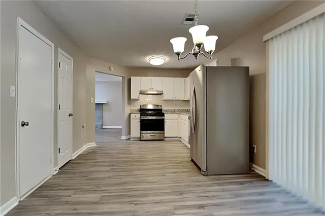 $1,750 | 554 Sherwood Oaks Road, Stone Mountain, GA 30087