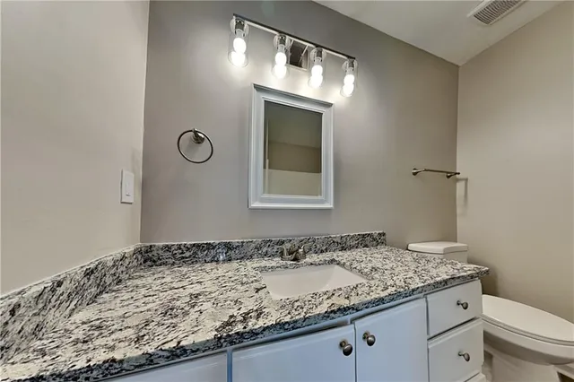 $1,750 | 554 Sherwood Oaks Road, Stone Mountain, GA 30087