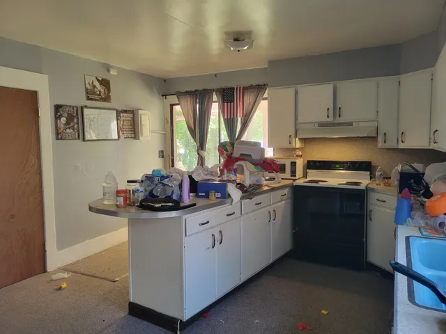 $95,000 | 616 North 1st Street, Arkansas City, KS 67005