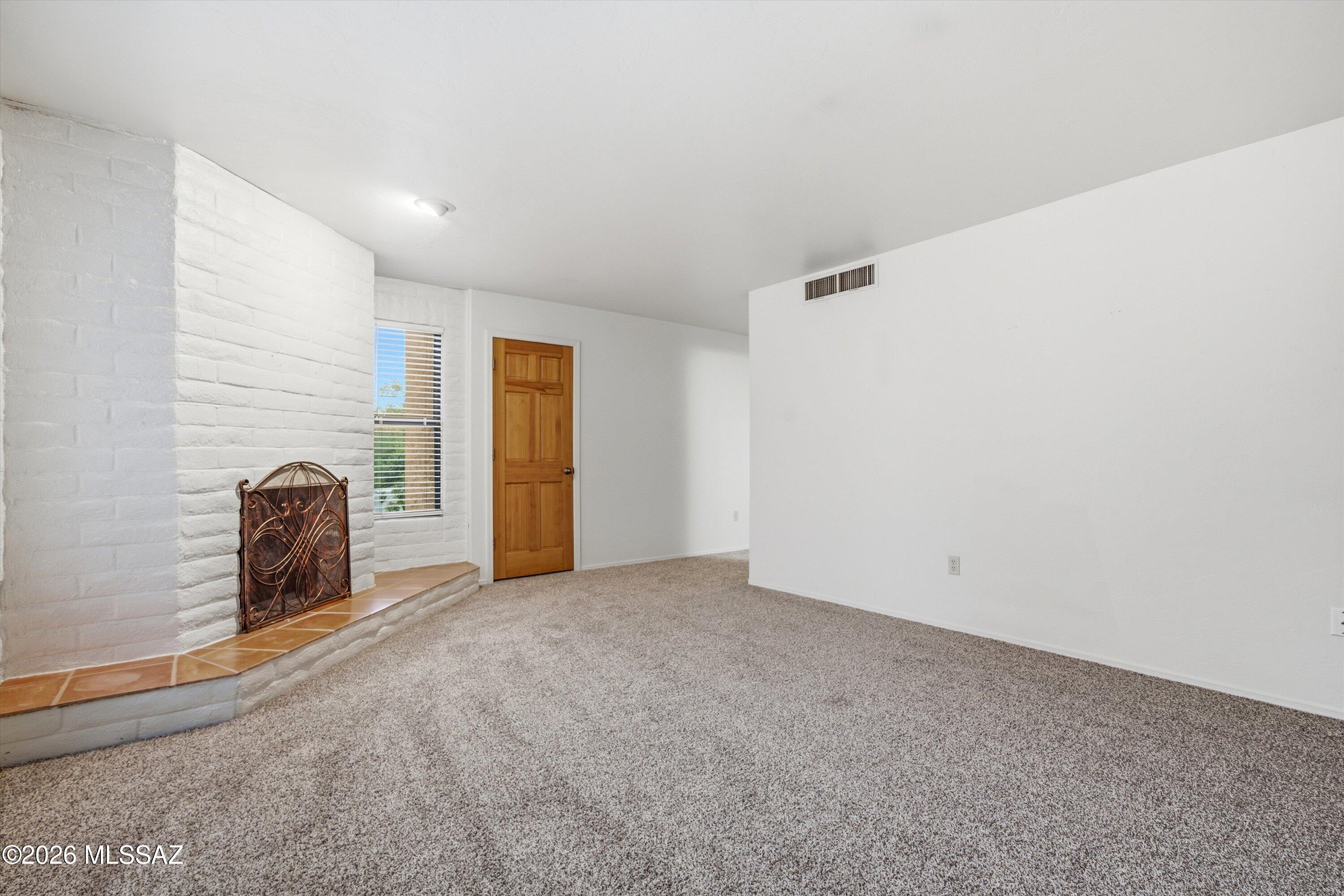2882 East Sierra Vista Road Tucson, AZ 85716 - Photo 24 of 43 Primary Bedroom
