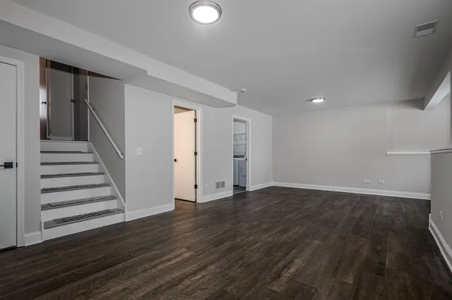 $2,300 | 226 East Conley Drive, Elburn, IL 60119