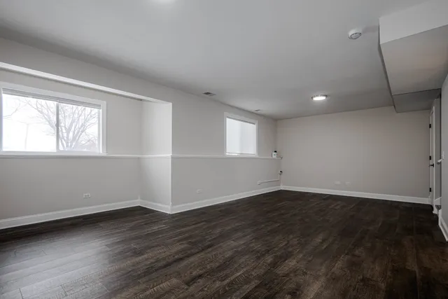 $2,300 | 226 East Conley Drive, Elburn, IL 60119