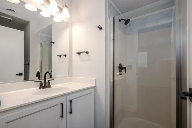 $2,300 | 226 East Conley Drive, Elburn, IL 60119