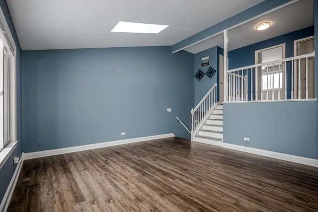 $2,300 | 226 East Conley Drive, Elburn, IL 60119