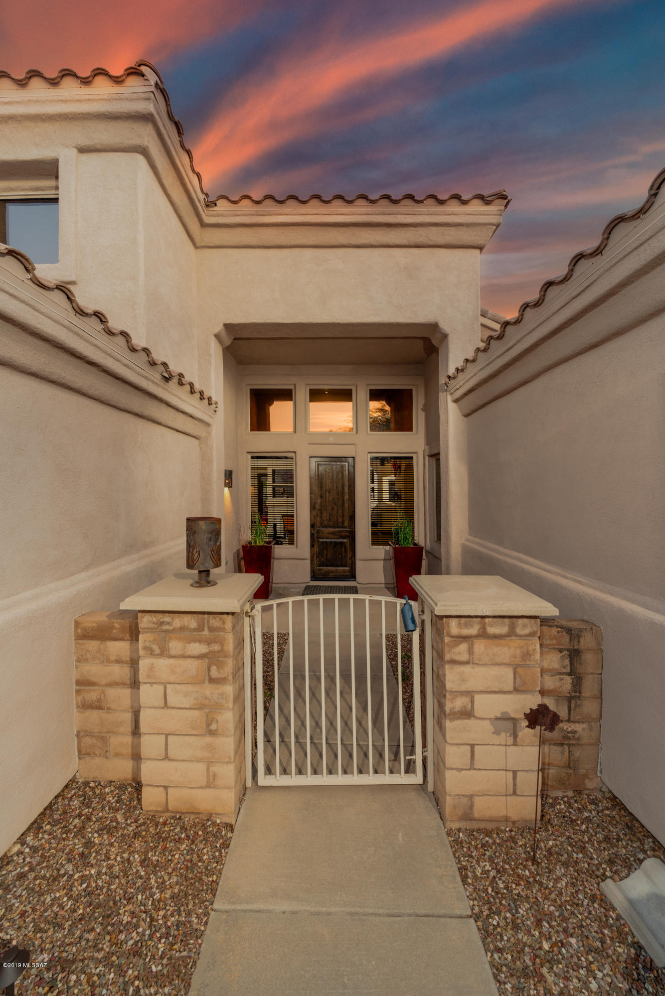 5208 Spring View Drive Tucson, AZ 85749 - Photo 3 of 28 Gallery Image 3