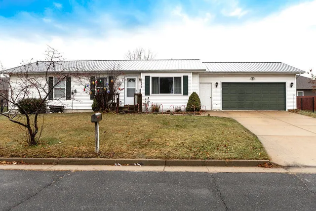 $299,900 | 1698 River Road, Sparta, WI 54656