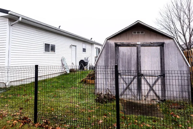 $299,900 | 1698 River Road, Sparta, WI 54656