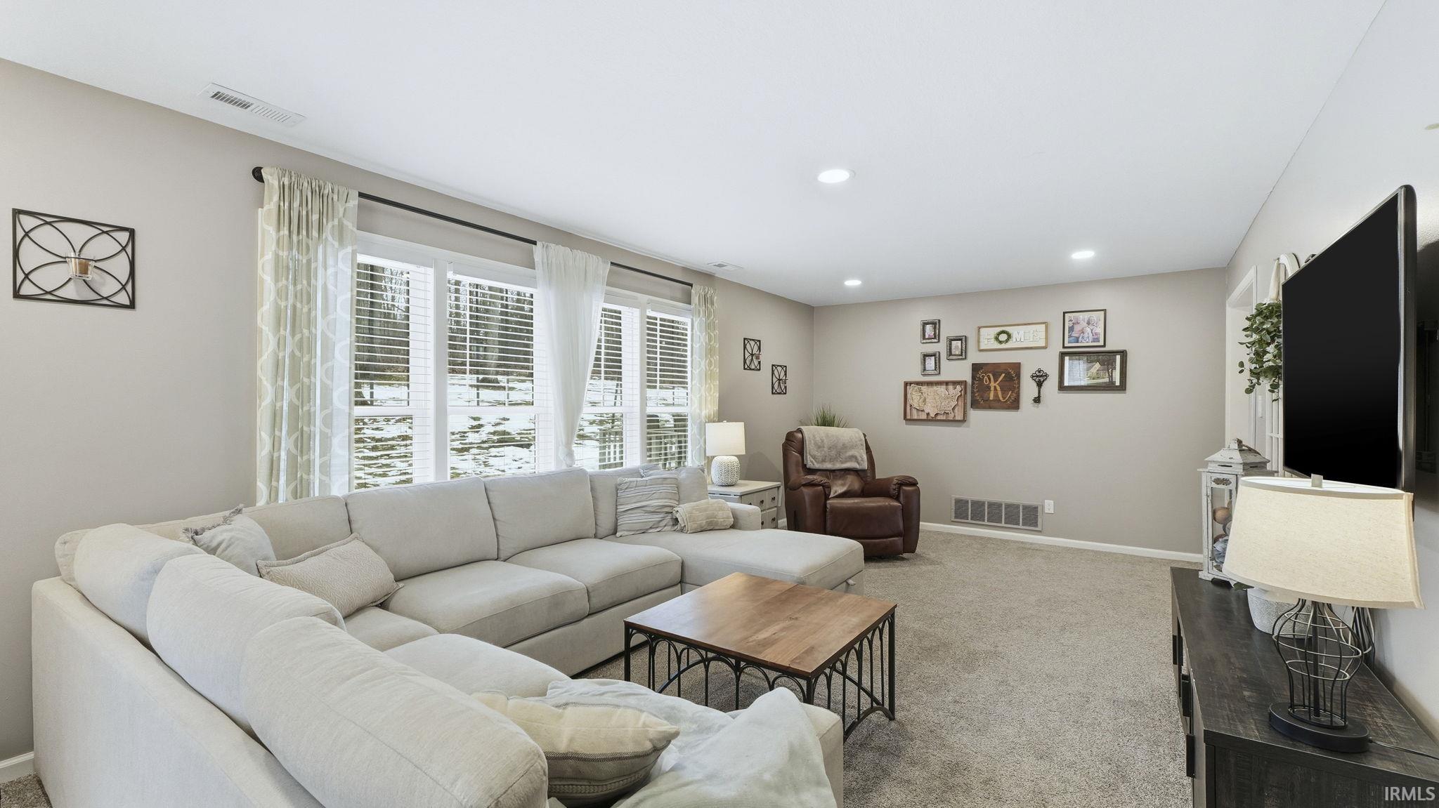 1306 East Cedar Canyons Road Fort Wayne, IN 46845 - Photo 16 of 29 Gallery Image 16