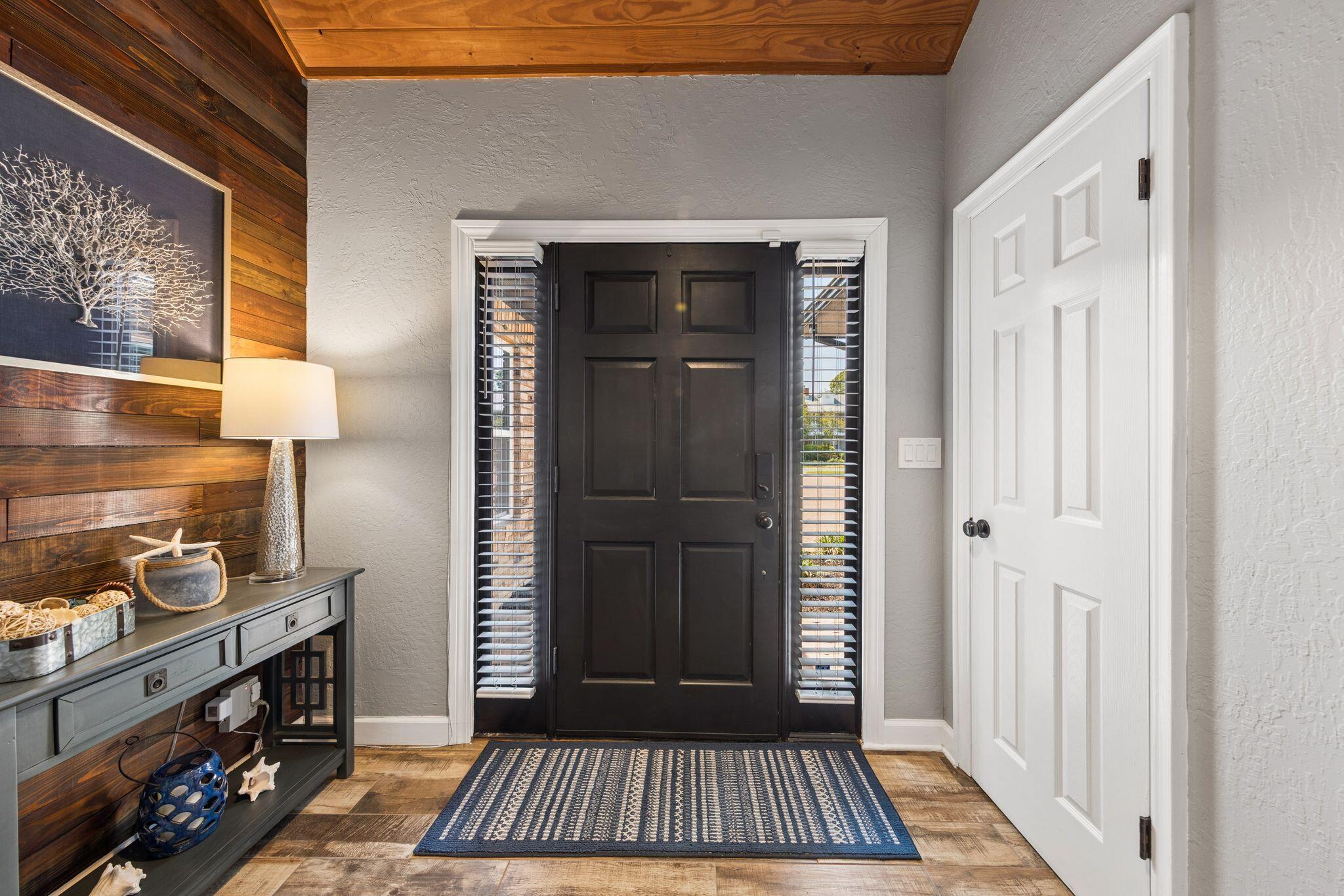 11 Hampton Circle Niceville, FL 32578 - Photo 10 of 79 a view of a entryway door of the house
