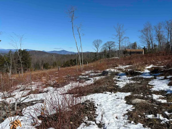 $564,900 | 84 Cormack Drive, Madison, NH 03849