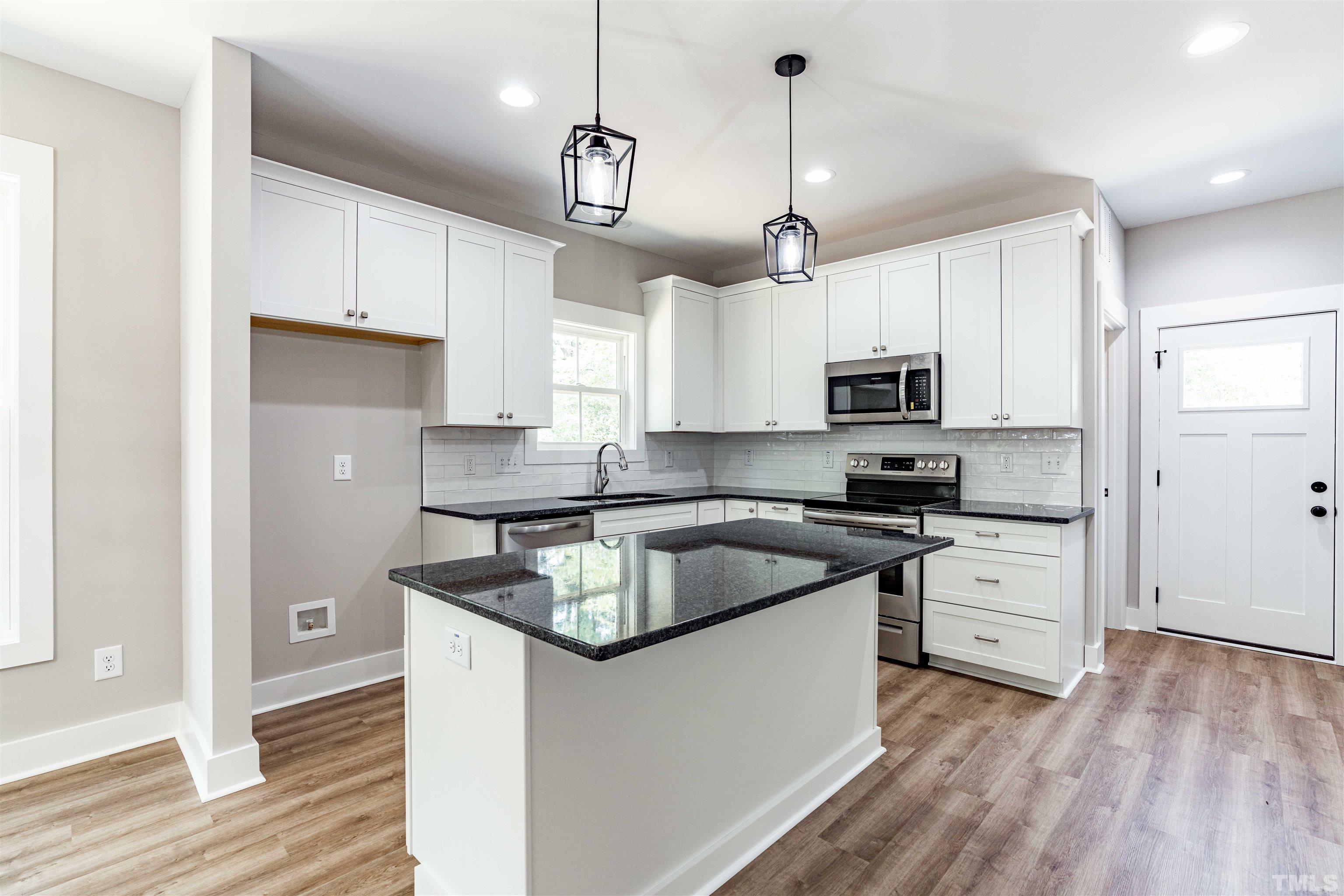 302 River Road Selma, NC 27576 - Photo 11 of 21 Gallery Image 11