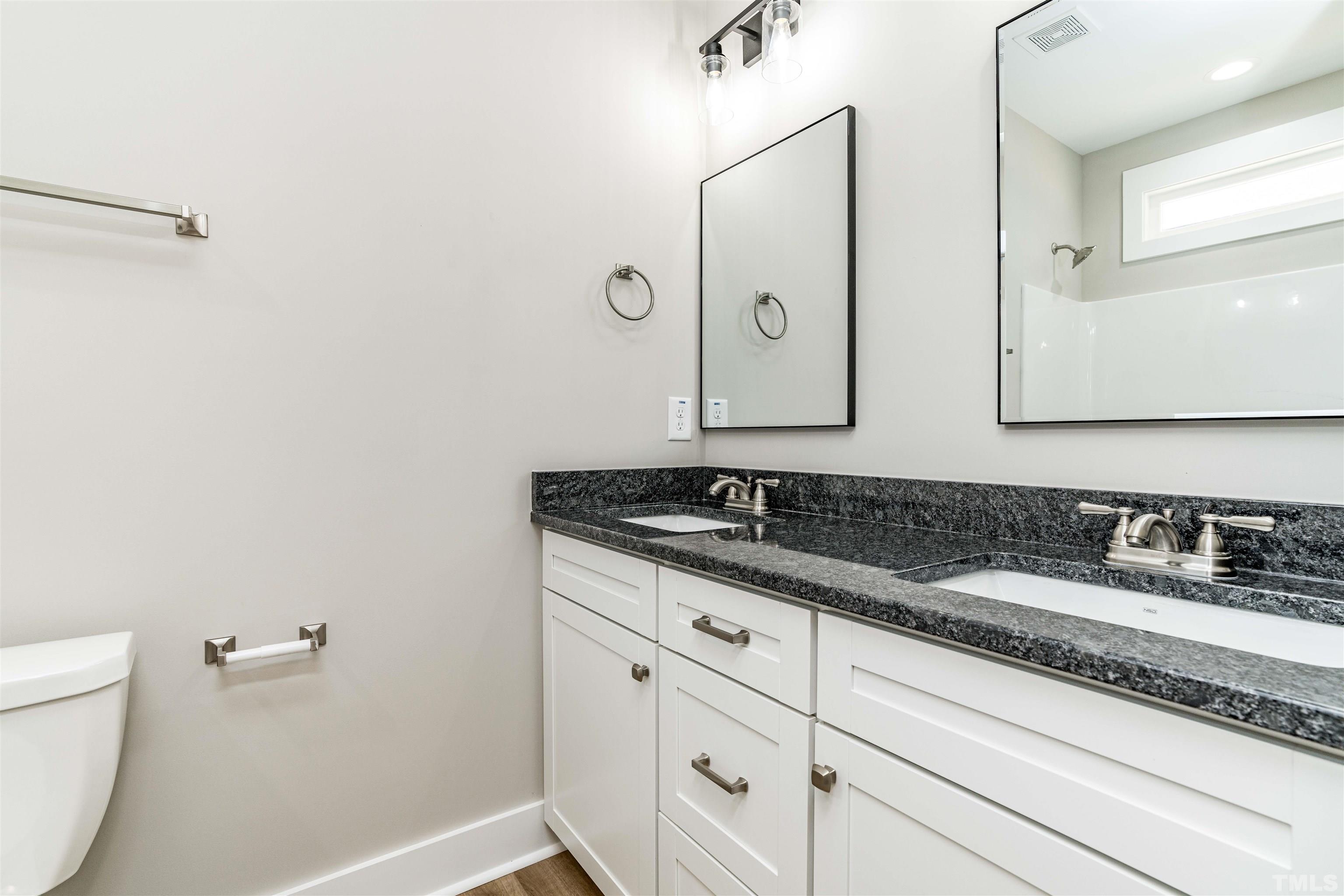 302 River Road Selma, NC 27576 - Photo 9 of 21 Gallery Image 9