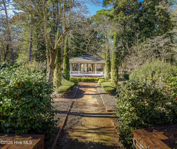 $3,250,000 | 12 Barrett Road East, Pinehurst, NC 28374
