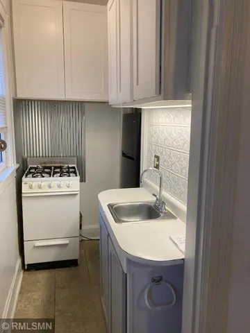 $599,000 | 2082 Marshall Avenue, St. Paul, MN 55104