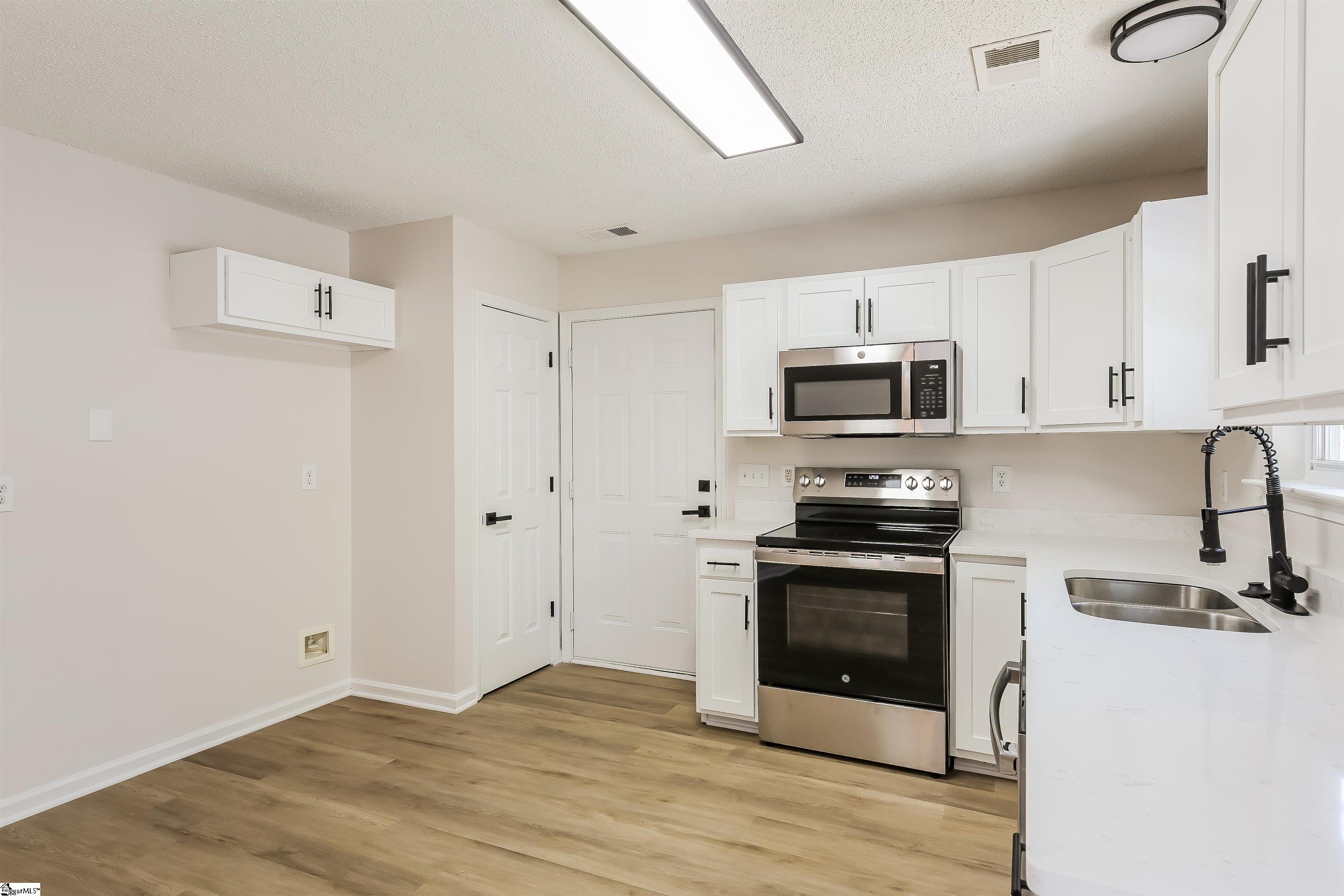 329 Steelman Drive Inman, SC 29349 - Photo 7 of 15