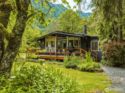 $515,000 | 19405 636th Avenue Northeast, Baring, WA 98251