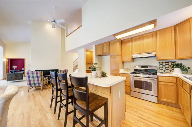 $593,499 | 825 Brookside Drive, Ann Arbor, MI 48105