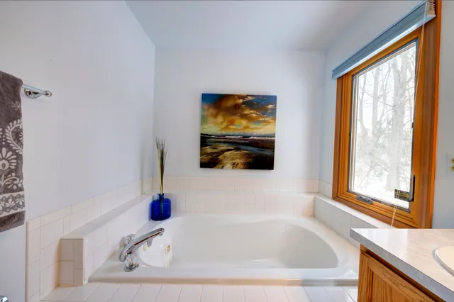 $593,499 | 825 Brookside Drive, Ann Arbor, MI 48105