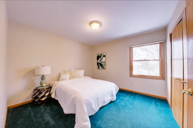 $593,499 | 825 Brookside Drive, Ann Arbor, MI 48105