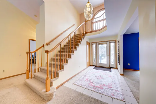 $593,499 | 825 Brookside Drive, Ann Arbor, MI 48105