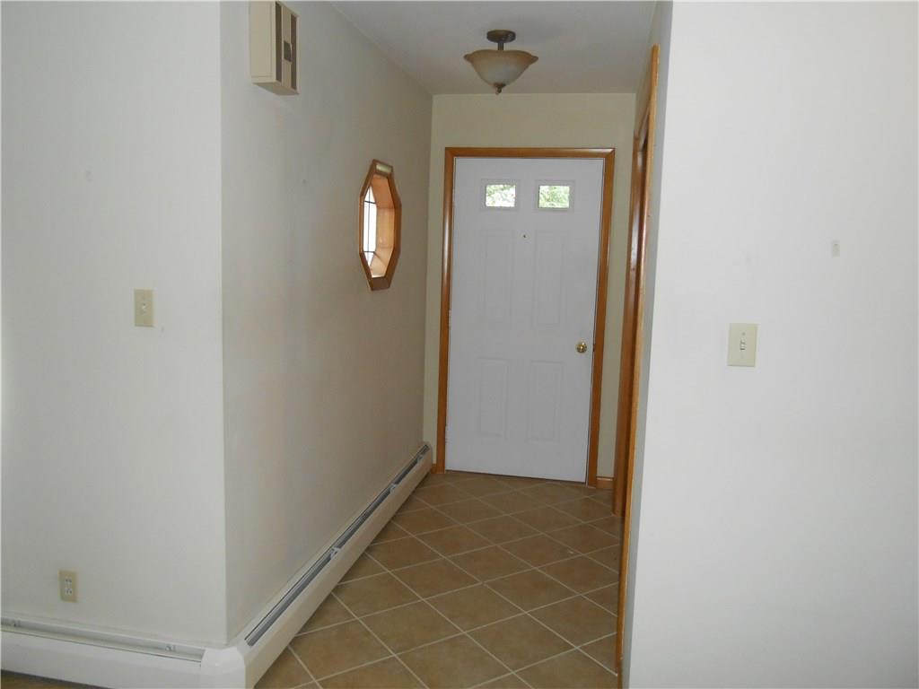 405 Meridian Road Butler, PA 16001 - Photo 6 of 19 Entry with coat closet