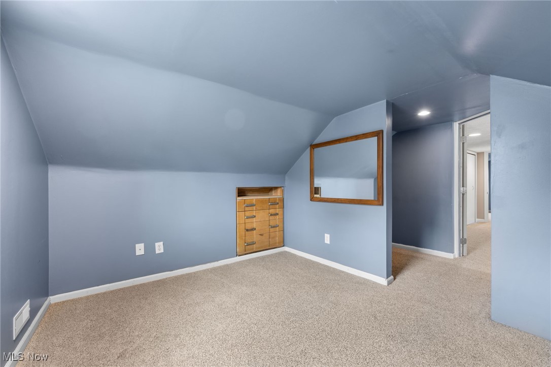 5959 Highland Road Highland Heights, OH 44143 - Photo 18 of 33 Bedroom 3