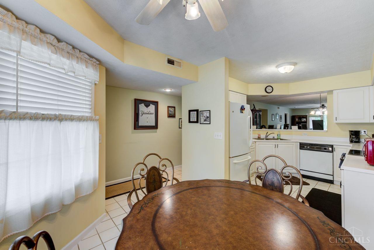 7650 Cheviot Road, Unit 308 Cincinnati, OH 45247 - Photo 8 of 36 Gallery Image 8
