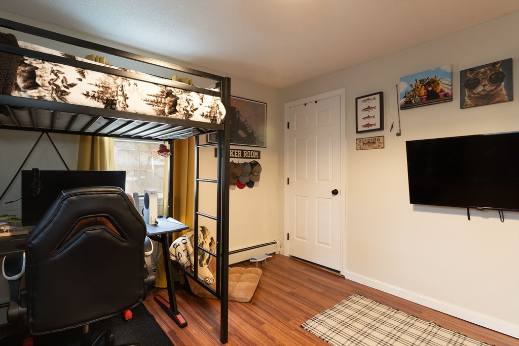 15 Cherokee Road Holland, MA 01521 - Photo 28 of 42 a view of entryway with wooden floor