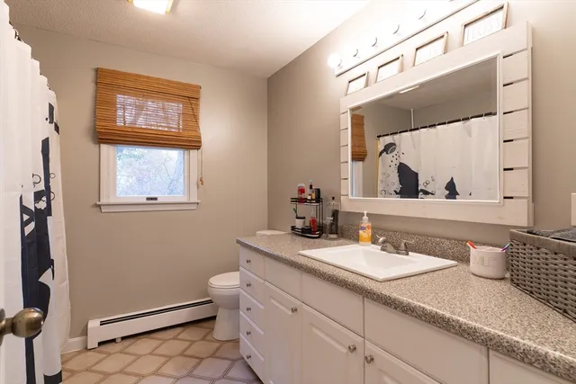 $425,000 | 15 Cherokee Road, Holland, MA 01521