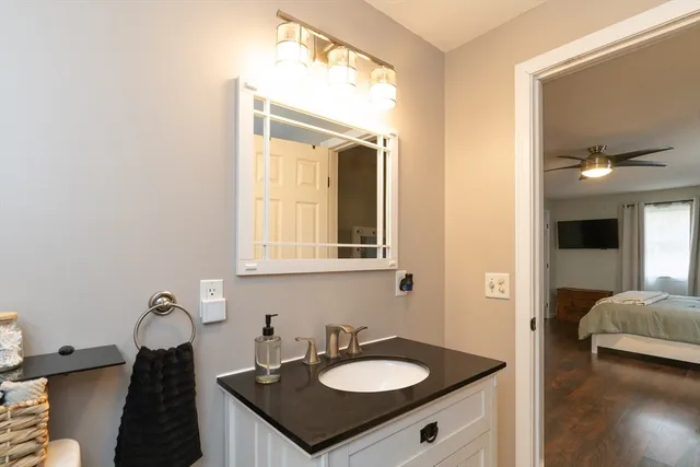 $425,000 | 15 Cherokee Road, Holland, MA 01521