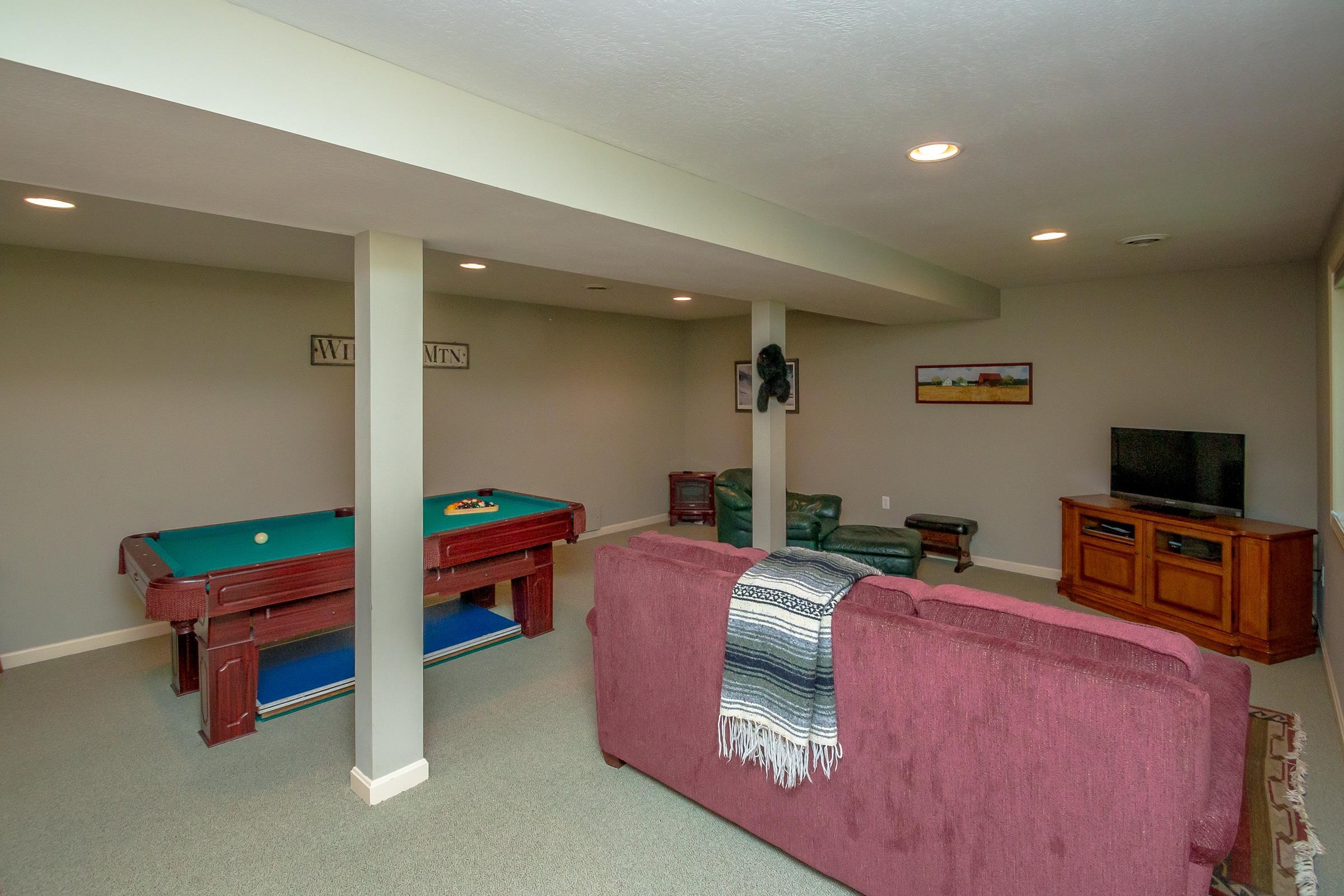 308 Country Road Conway, NH 03860 - Photo 23 of 36