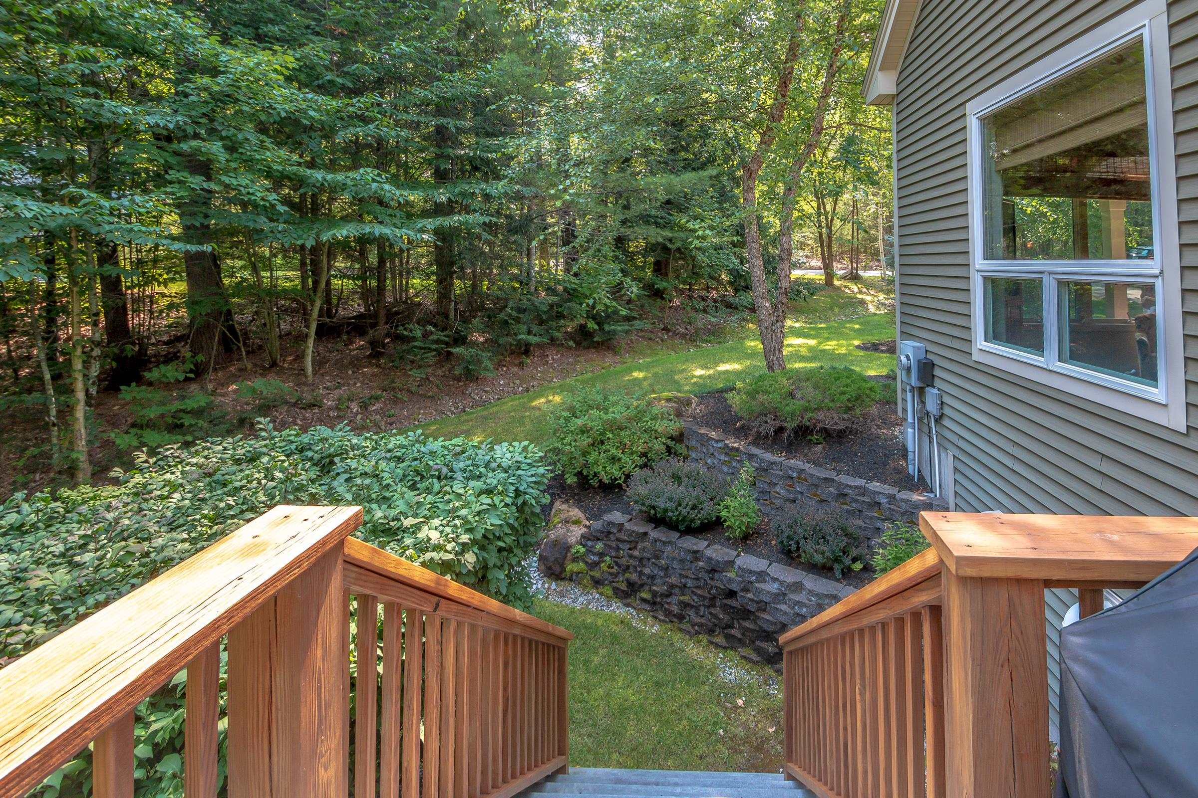 308 Country Road Conway, NH 03860 - Photo 32 of 36