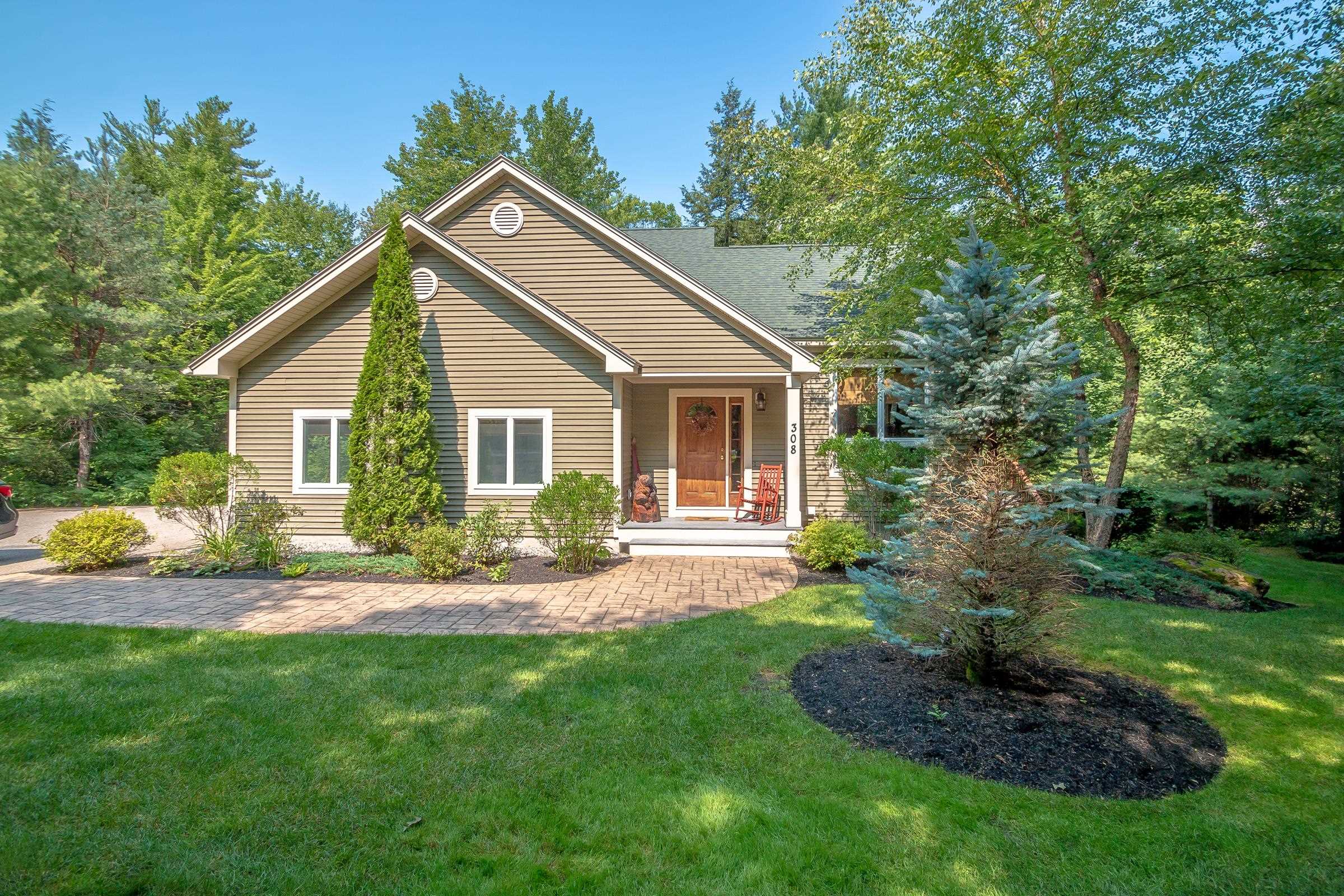 308 Country Road Conway, NH 03860 - Photo 8 of 36