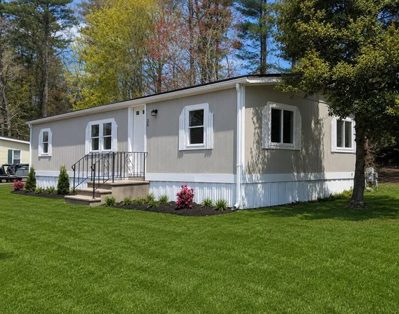 $249,900 | 36 Longboat Road, Wareham, MA 02576