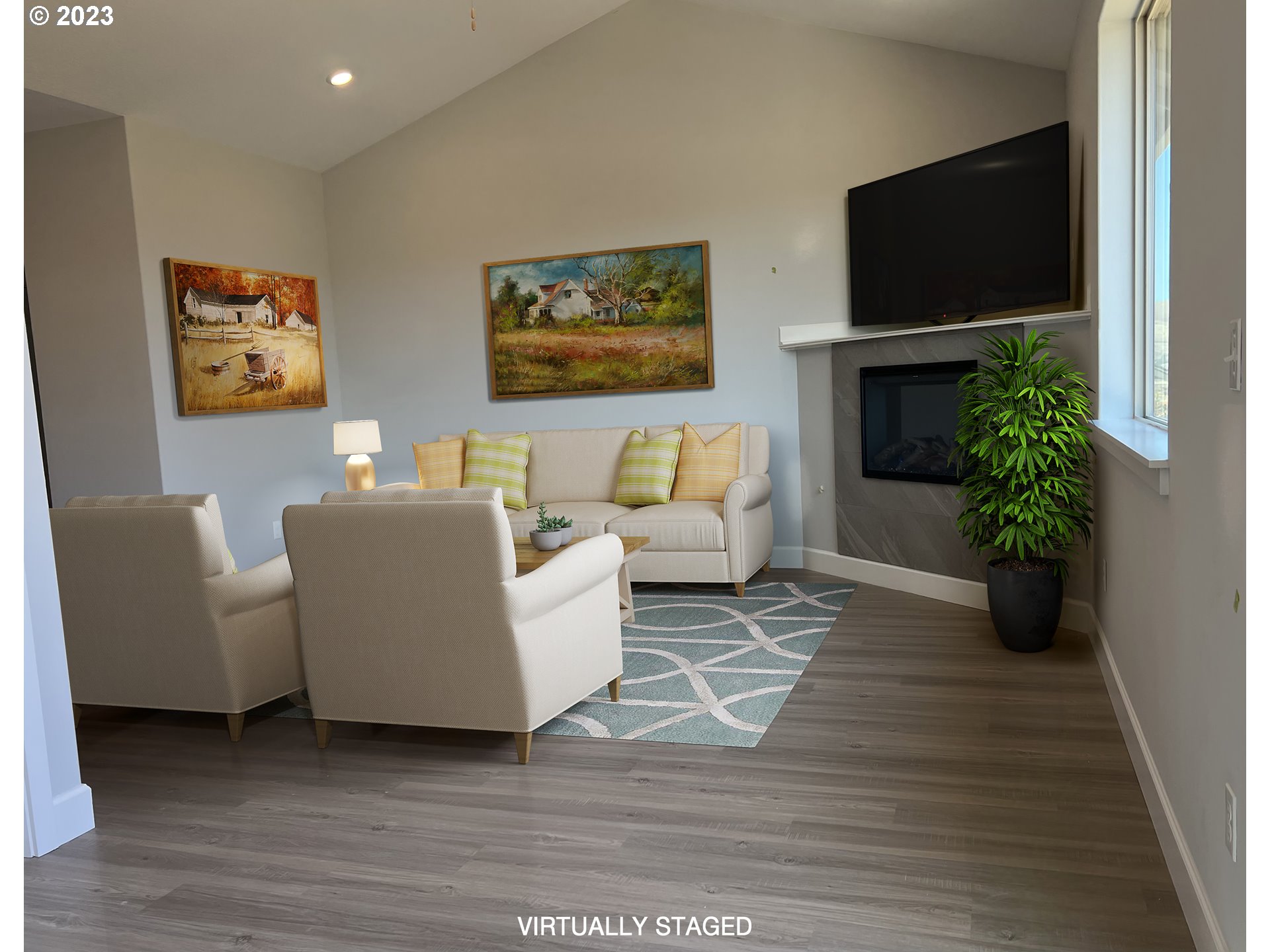 1435 Fish Tail Road Maupin, OR 97037 - Photo 5 of 31 a living room with furniture and a potted plant