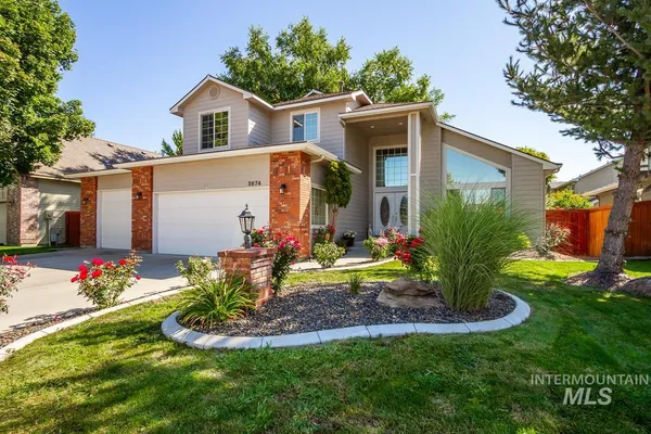 $575,000 | 5674 North Heathrow Way, Boise, ID 83713